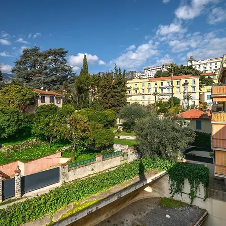 'l'alicante Proche' Gare, Terrasse, Vue Menton