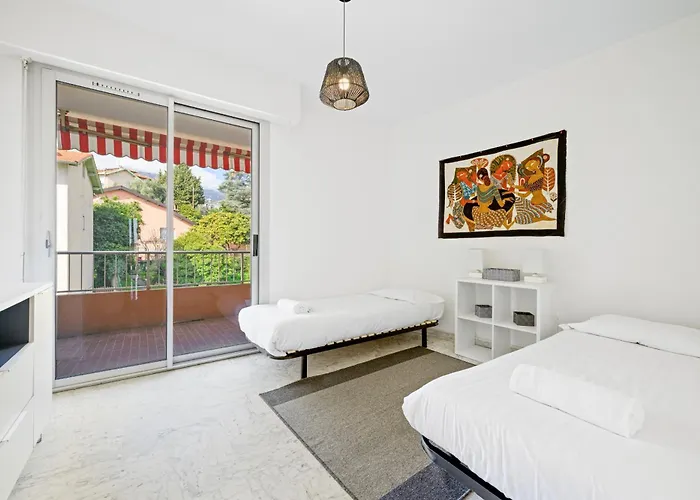 'l'alicante Proche' Gare, Terrasse, Vue Menton